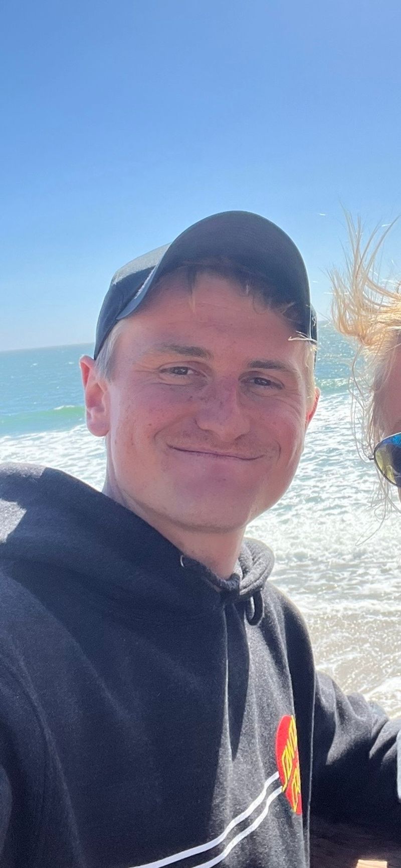 roommates in Pacific Palisades Private Room in 2Bed.2Bath - cirtru.com