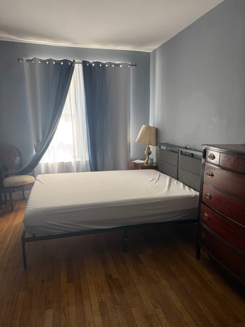 Shared Room in 3Bed.1Bath