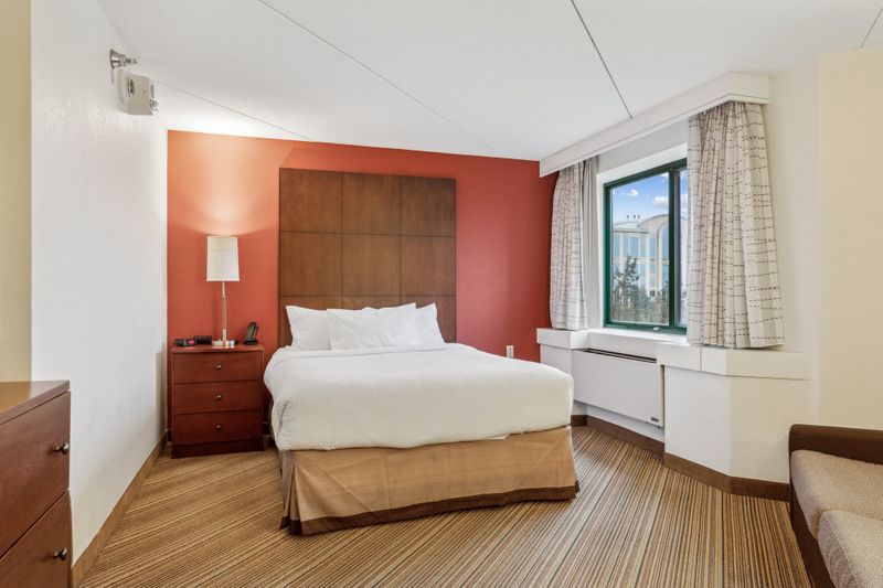 roommates in Edina Entire Place 1Bed.1Bath - cirtru.com