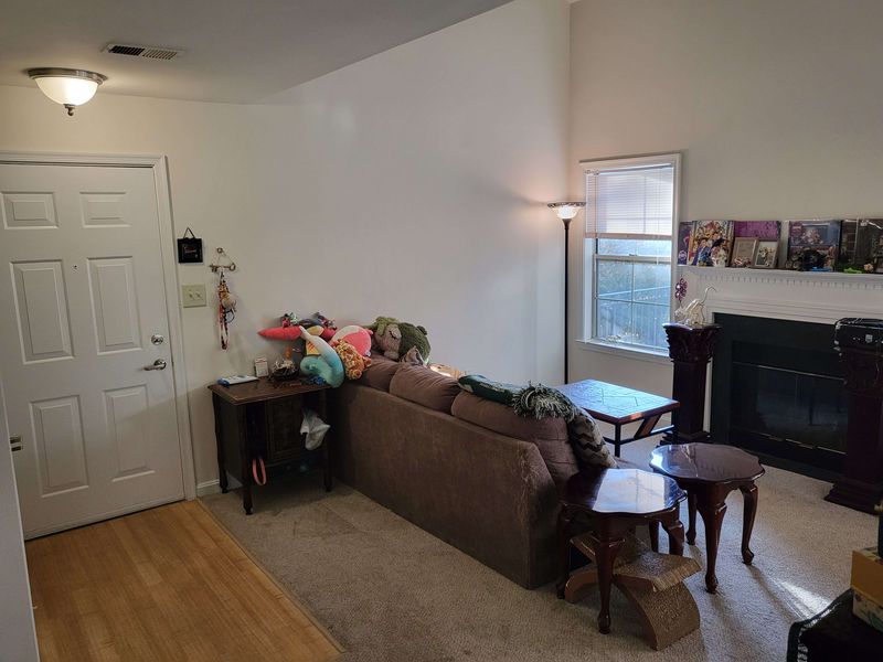 roommates in Rockville Entire Place 1Bed.1.5Bath - cirtru.com