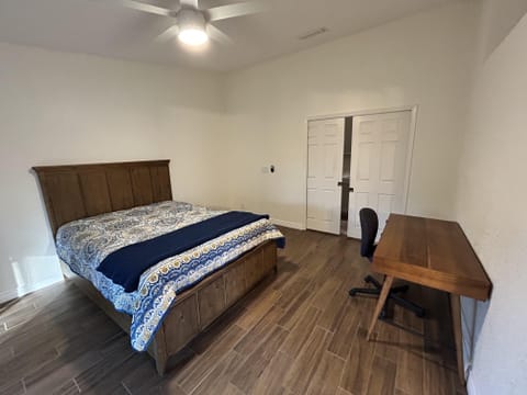 Live in Palisades At Val Vista Lakes (id. 13704)