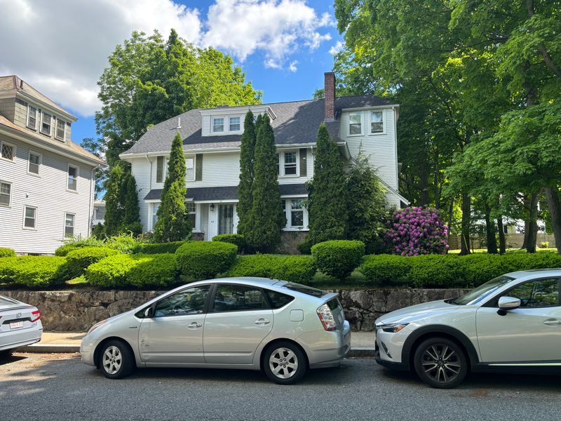 roommates in West Roxbury Entire Place 3Bed.2Bath - cirtru.com