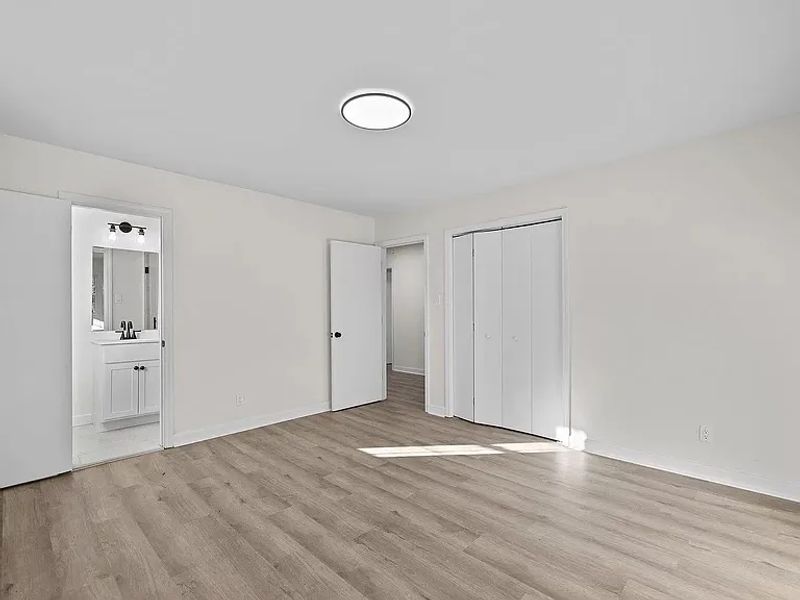 roommates in Durham Private Room in 5Bed.3Bath - cirtru.com
