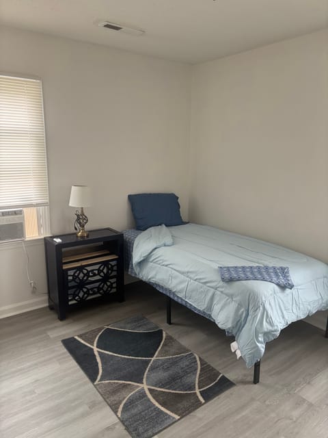 roommates in Winston-Salem Private Room in 3Bed.2Bath - cirtru.com