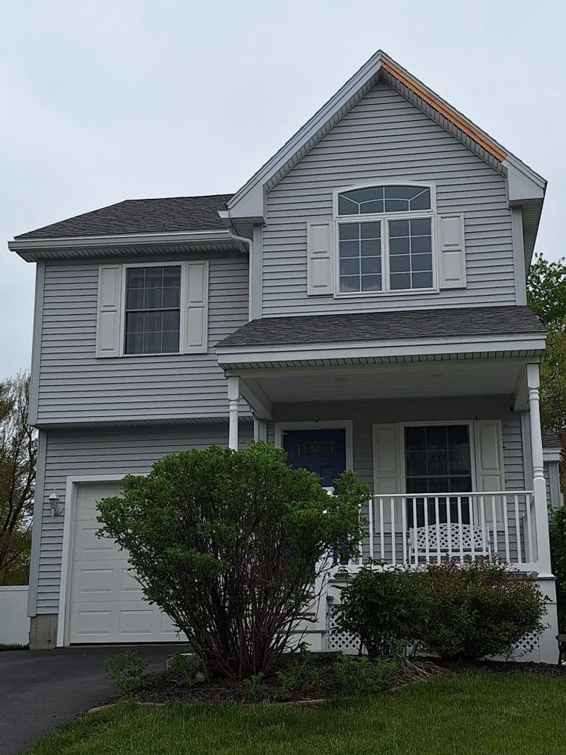 roommates in Wells Private Room in 3Bed.2.5Bath - cirtru.com