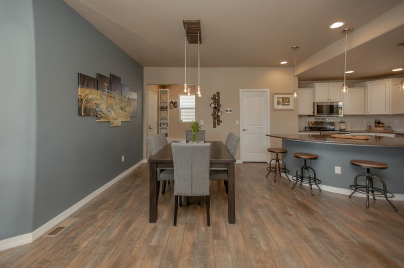 roommates in Colorado Springs Private Room in 3Bed.3Bath - cirtru.com