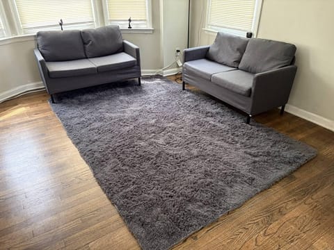 College Park Commons: furnished rooms in Evergreen-Outer Drive (id. 42761)