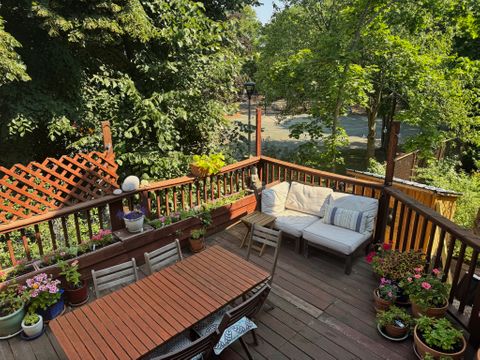 Entire Place 3Bed.1.5Bath