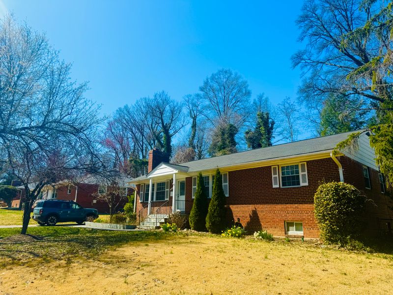 roommates in Alexandria Room6Bed.3Bath - cirtru.com
