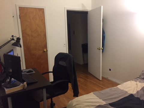 Private Room in 3Bed.1Bath