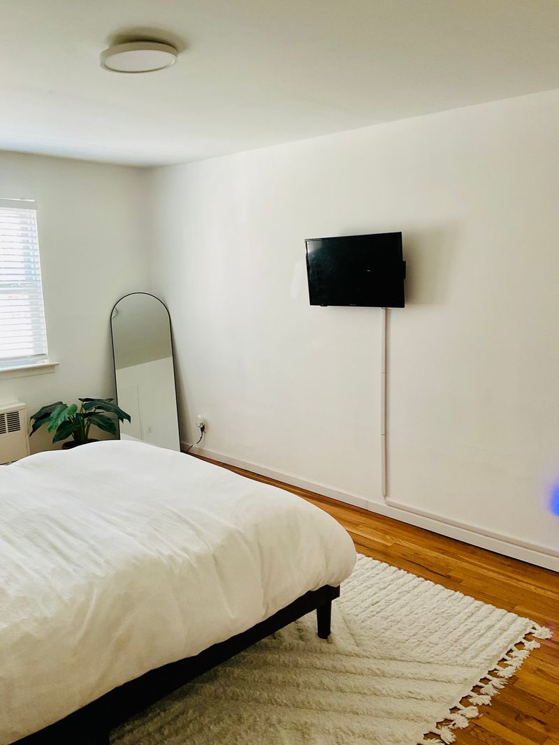 roommates in New York City Entire Place 2Bed.1Bath - cirtru.com