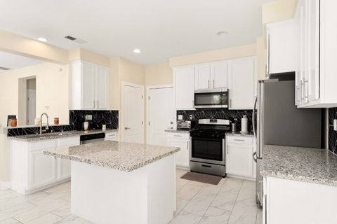 Natomas Living!   in a Quiet, Save , Clean Home (id. 19173)