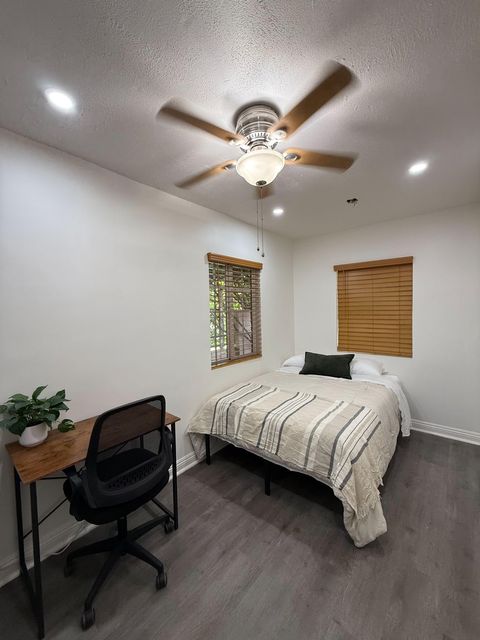 Arleta Gem ~ Close to CSUN, Gyms and Shopping. (id. 18063)