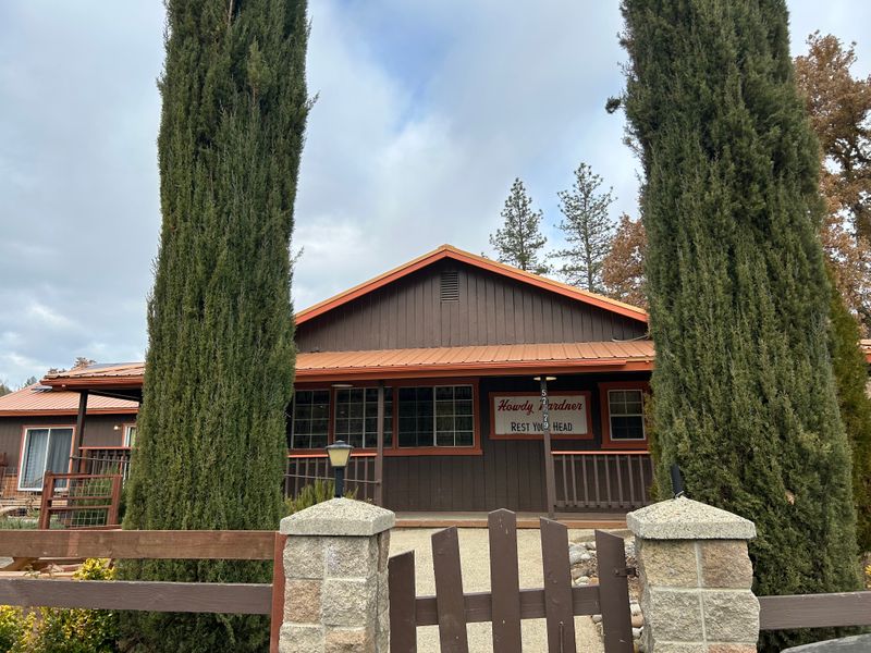 roommates in North Fork Private Room in 6Bed.4Bath - cirtru.com