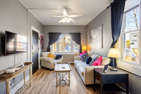 Entire Place 1Bed.1Bath