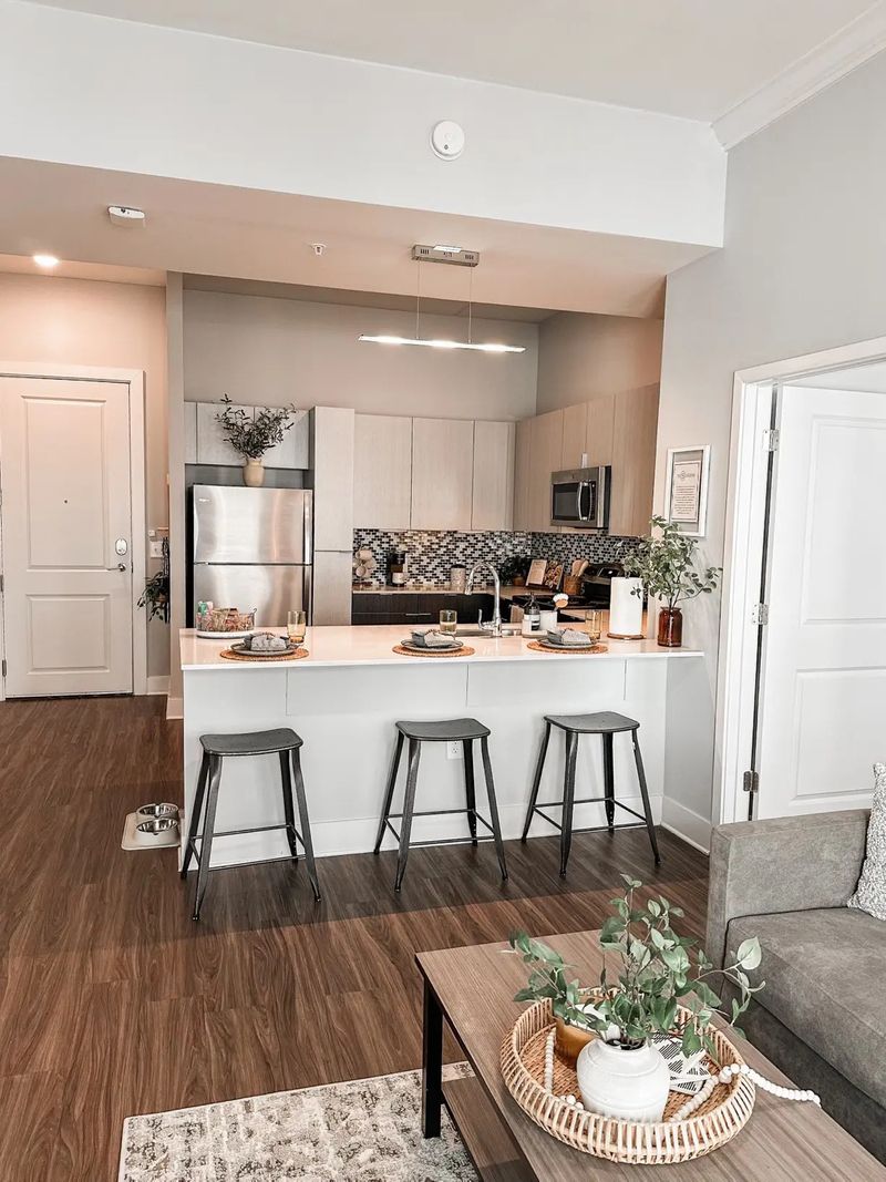 roommates in Atlanta Private Room in 5Bed.3Bath - cirtru.com