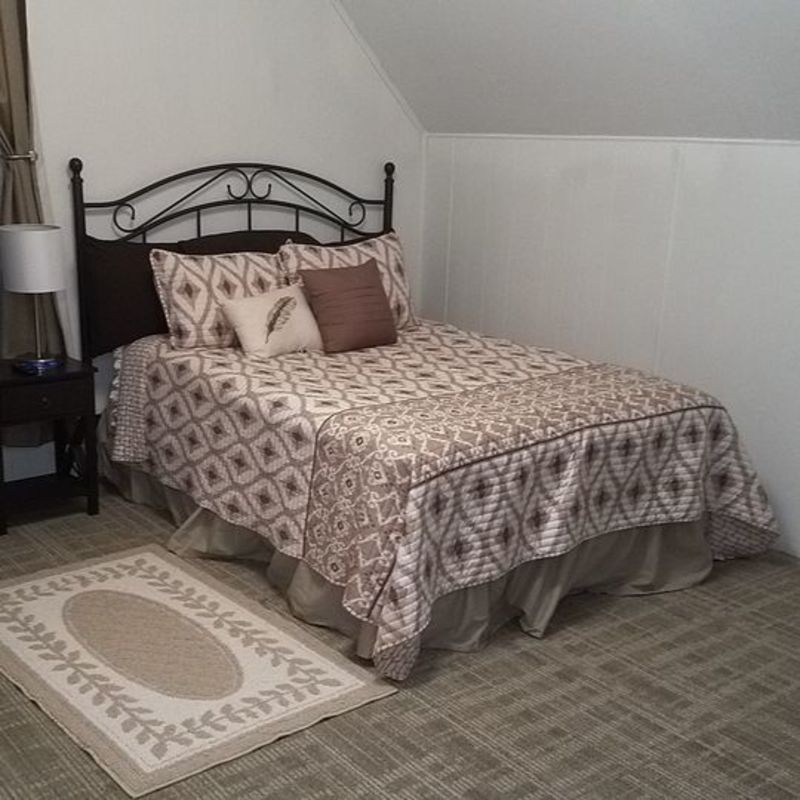 roommates in Chinook Private Room in 4Bed.2Bath - cirtru.com