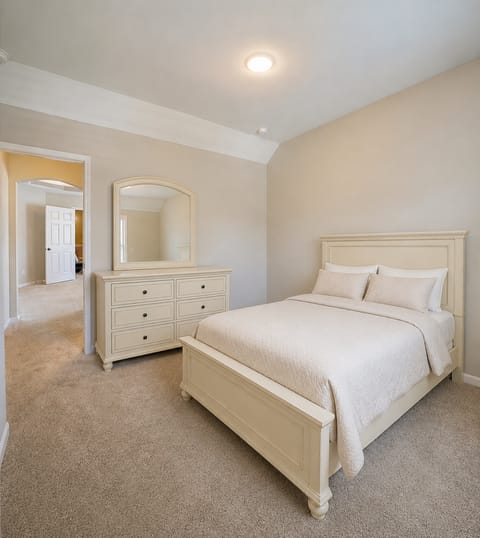 Shared Room in 4Bed.3.5Bath