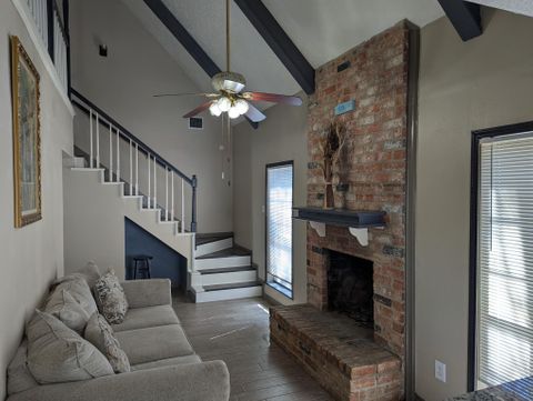 Easy, Accessible, Cozy Cypress Home at Reasonable Cost! (id. 30525)