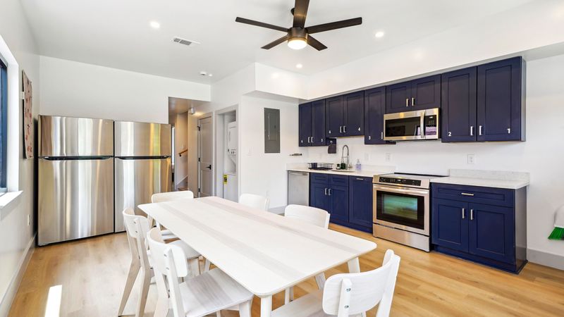roommates in Undisclosed, New Orleans, LA 70116 Modern new construction home (id. 8259) - cirtru.com