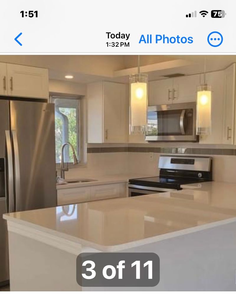roommates in Sarasota Private Room in 2Bed.2Bath - cirtru.com