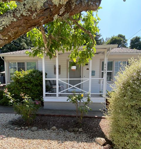 Entire Place 2Bed.1Bath