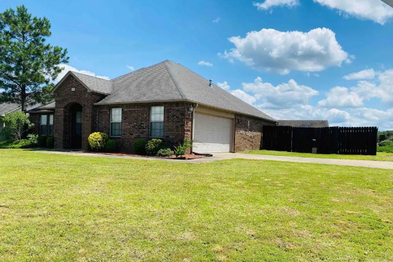 roommates in Shannon Hills Entire Place 3Bed.2Bath - cirtru.com