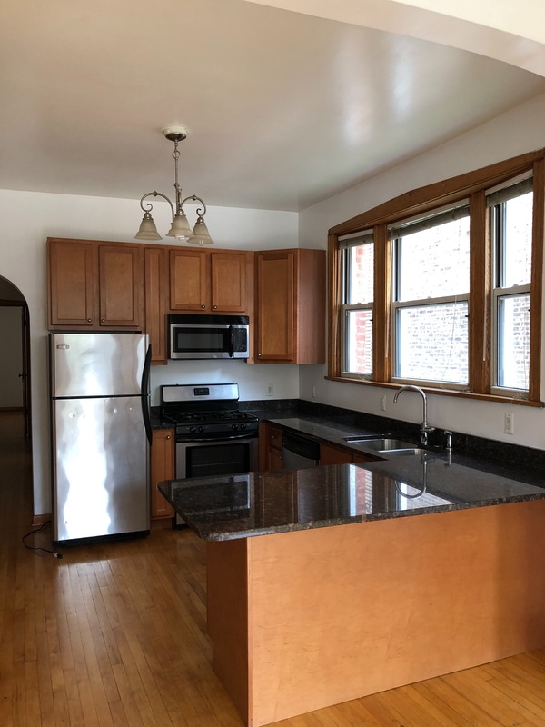 Private Room in 3Bed.1Bath