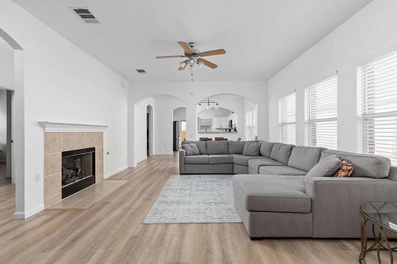 roommates in Austin Entire Place 4Bed.2Bath - cirtru.com