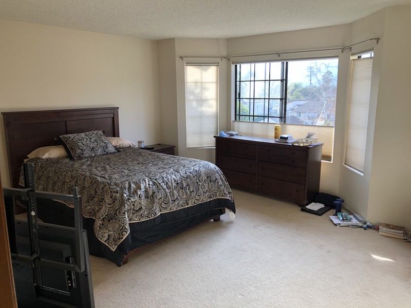 roommates in La Crescenta-Montrose Private Room in 2Bed.3Bath - cirtru.com
