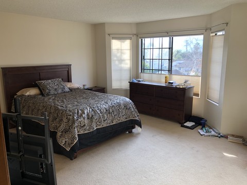 Private Room in 2Bed.3Bath