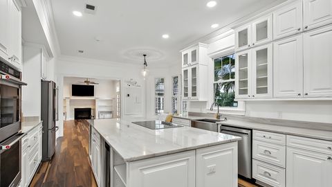 Private Room in 6Bed.3Bath