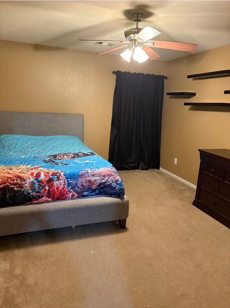roommates in Conroe Private Room in 5Bed.4.5Bath - cirtru.com