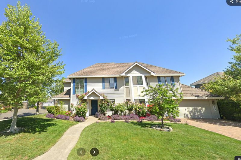 roommates in Sacramento Private Room in 2Bed.2Bath - cirtru.com