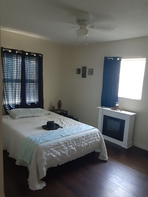 Private Room in 1Bed.1Bath