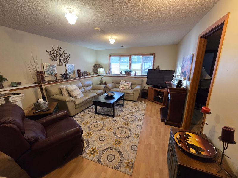 roommates in Eden Prairie Private Room in 1Bed.1Bath - cirtru.com