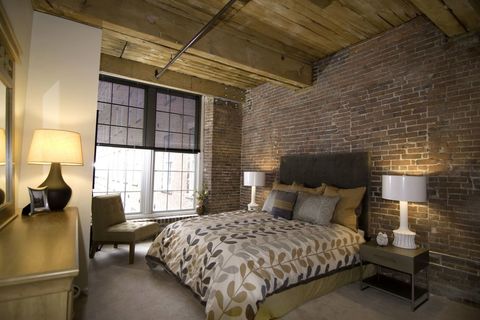 roommates in Lowell Looking for a roommate 2bd/2ba - cirtru.com