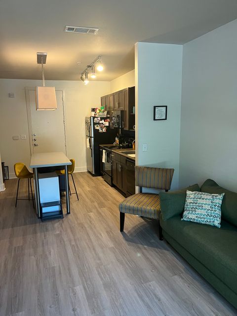 Entire Place 1Bed.1Bath