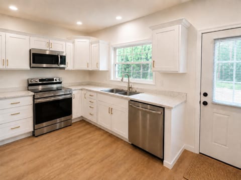 roommates in Poplar Bluff Entire Place 2Bed.2Bath - cirtru.com