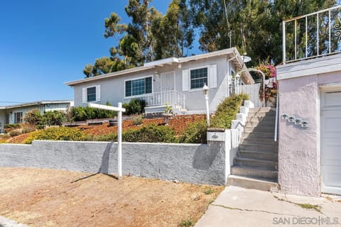 Private Room in 4Bed.2Bath