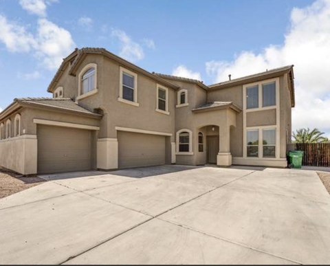 Entire Place 5Bed.3Bath