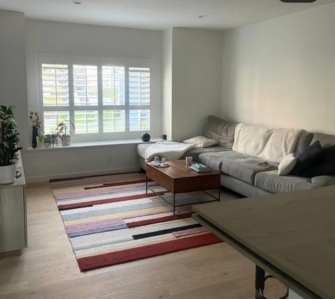 Private Room in 3Bed.2.5Bath