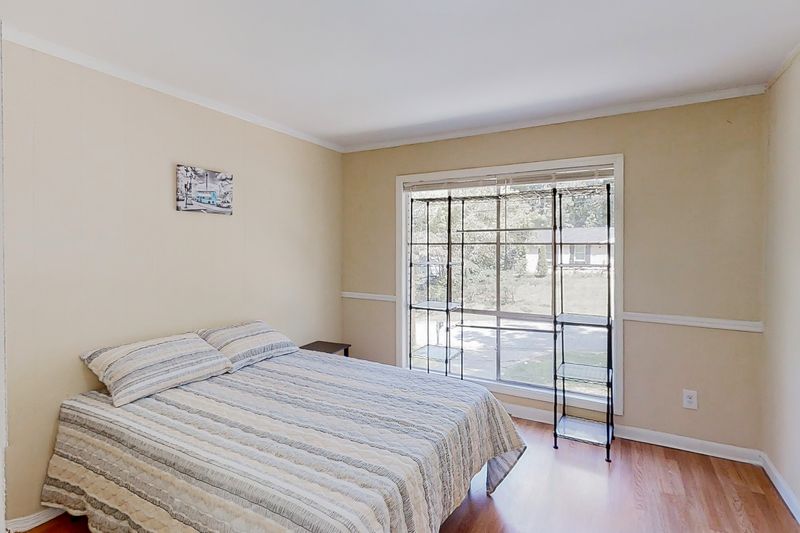 roommates in Undisclosed, Forest Park, GA 30297 Bright & Comfortable Forest Park Home| No Move-In Fee | Fully Furnished, Secure, and Convenient | Free Wi-Fi , Monthly Cleanings , and Groceries Nearby (id. 1022) - cirtru.com