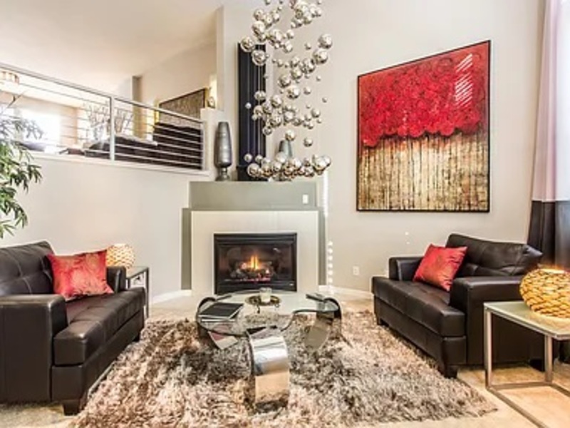 roommates in Santa Ana Large Private Room w/ Baclony - cirtru.com