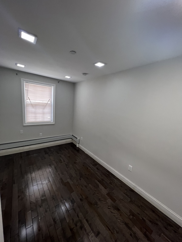 Private Room in 3Bed.2Bath