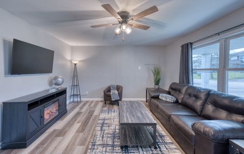 Entire Place 3Bed.1.5Bath