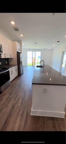 roommates in Atlanta Private Room in 2Bed.2Bath - cirtru.com