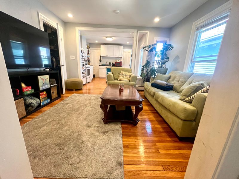 roommates in Cambridge Private Room in 3Bed.1Bath - cirtru.com