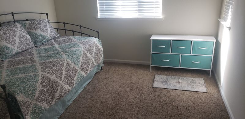 roommates in Roseville Private Room in 2Bed.2Bath - cirtru.com
