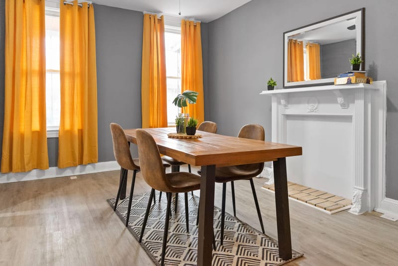 FURNISHED PRIVATE ROOM FOR RENT 
 Utilities Included!
 Great Location |  Transportation Minutes Away | Fast Wi‑Fi  |  it's a Home  BOOK NOW! (id. 23872)